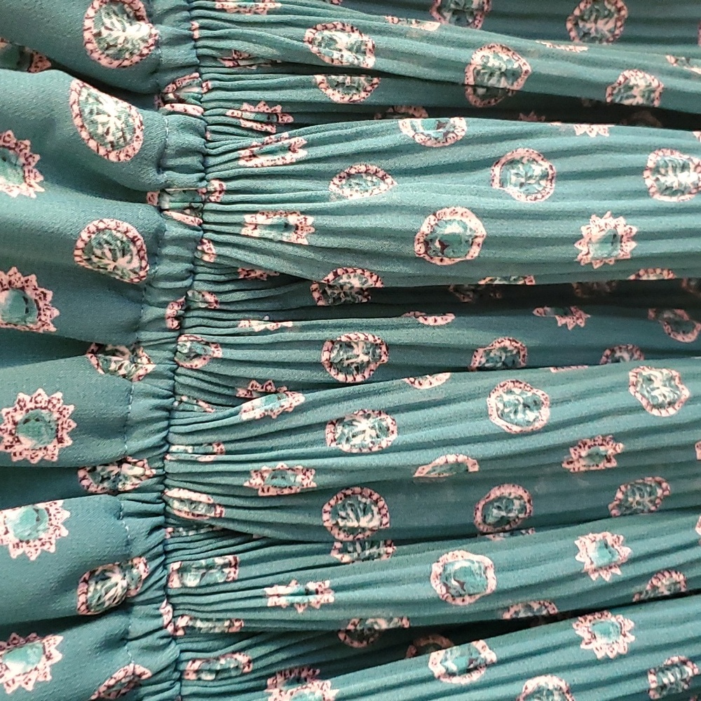 Elle Dress - Picture 2 of 10